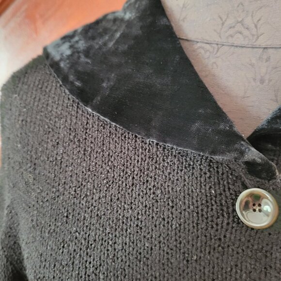 J.Jill Petite Black Button-Up Sweater With Velvet Collar sp - Picture 2 of 4